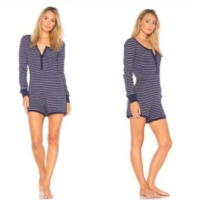 NWT Plush blue and white striped onesie long sleeve romper pajamas size XS B48